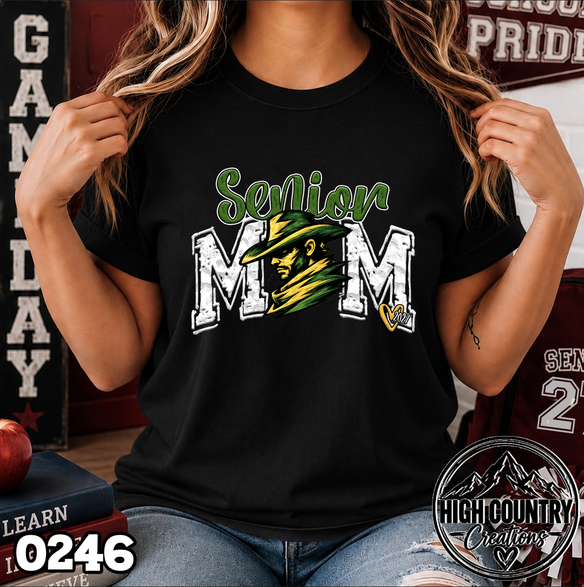 0246 Mascot Senior Mom Class of 2027