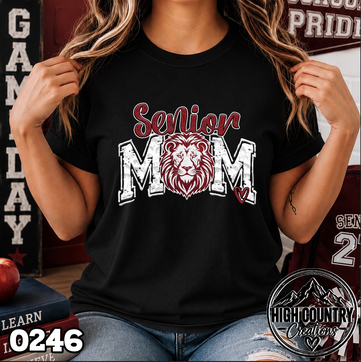 0246 Mascot Senior Mom Class of 2027