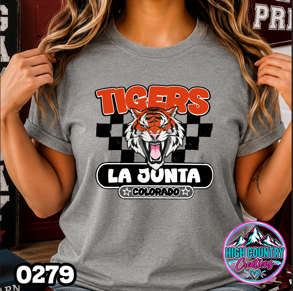 0279 Vintage Checkers Varsity Crew TEE